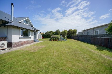 Photo of property in 25 Burrows Street, Bluff, 9814