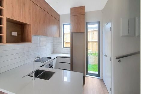 Photo of property in 5/22 Coniston Avenue, Te Atatu South, Auckland, 0610