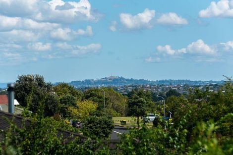 Photo of property in 1/161 Whitford Road, Somerville, Auckland, 2014