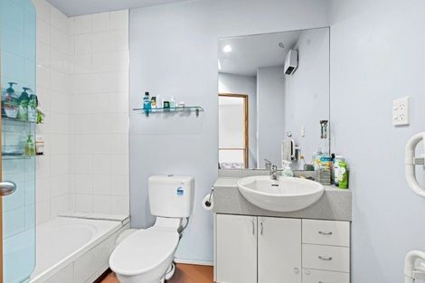 Photo of property in 1/40 Picton Avenue, Riccarton, Christchurch, 8011