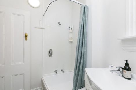 Photo of property in 173 Aro Street, Aro Valley, Wellington, 6021