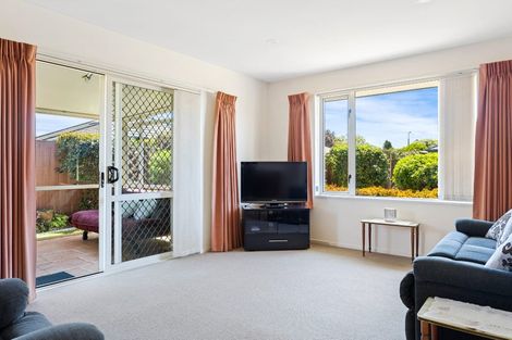 Photo of property in 77a Carmen Road, Hei Hei, Christchurch, 8042