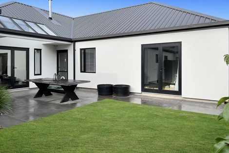 Photo of property in 1 Allard Street, Edgeware, Christchurch, 8013