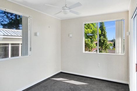 Photo of property in 26 Tatyana Place, Massey, Auckland, 0614