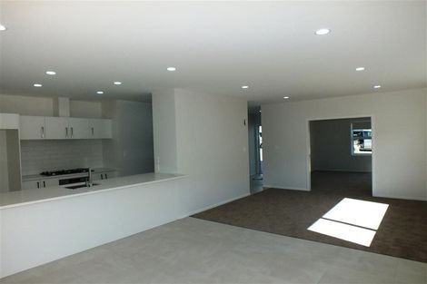 Photo of property in 31 Walsh Road, Papakura, 2110