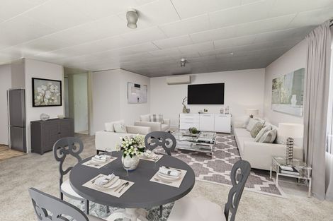 Photo of property in 1/9 Kirrie Avenue, Te Atatu South, Auckland, 0610