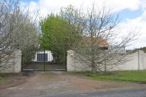 Photo of property in 16 Dale Road, Whenuapai, Auckland, 0618