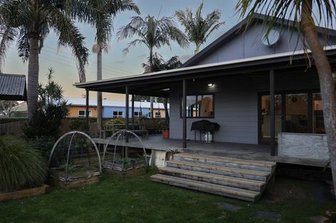 Photo of property in 24 Moir Street, Mangawhai, 0505