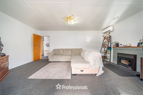 Photo of property in 24 Roberts Street, Wainuiomata, Lower Hutt, 5014