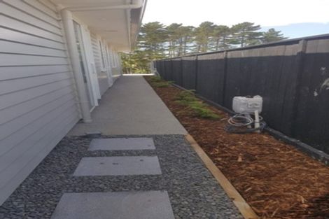 Photo of property in 150 Colonial Drive, Silverdale, 0932