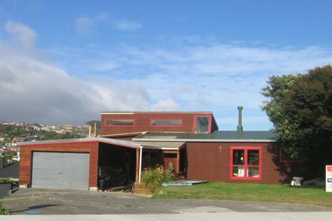 Photo of property in 7 Ayr Place, Papakowhai, Porirua, 5024