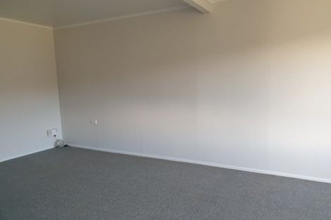 Photo of property in 32 Awatea Street, Ranui, Porirua, 5024
