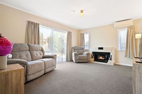 Photo of property in 40 Parker Avenue, New Lynn, Auckland, 0600