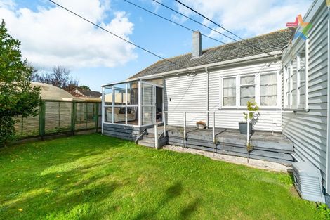 Photo of property in 38 Hall Crescent, Epuni, Lower Hutt, 5011