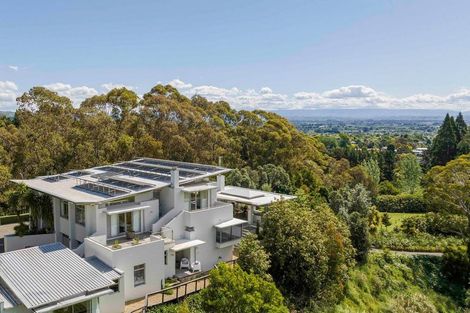 Photo of property in 110 Durham Drive, Havelock North, 4130