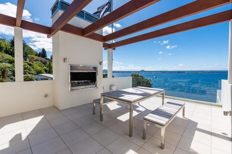 Photo of property in 1/852 Wily Terrace, Acacia Bay, Taupo, 3330