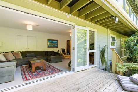 Photo of property in 12 Tensing Place, Khandallah, Wellington, 6035