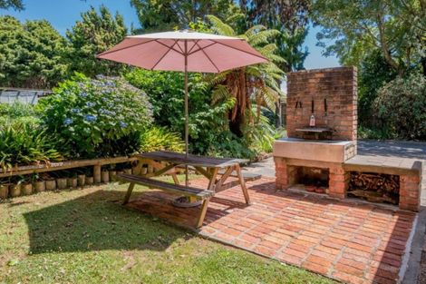 Photo of property in 31 Waitohu Valley Road, Otaki, 5512