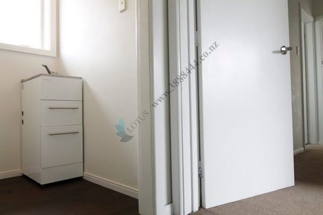 Photo of property in 39 Prestons Road, Redwood, Christchurch, 8051