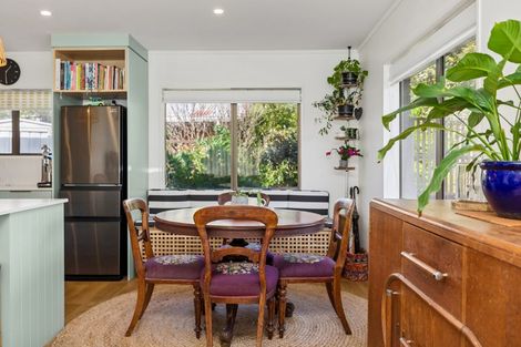 Photo of property in 353a Oceanbeach Road, Mount Maunganui, 3116