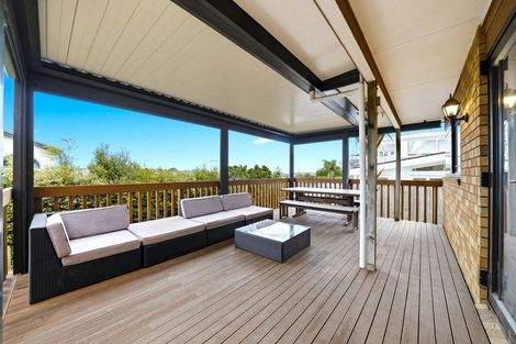 Photo of property in 2/121 Forrest Hill Road, Forrest Hill, Auckland, 0620