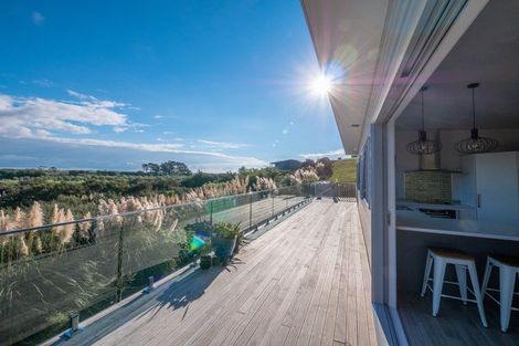 Photo of property in 44 Bay Heights Drive, Karikari Peninsula, 0483