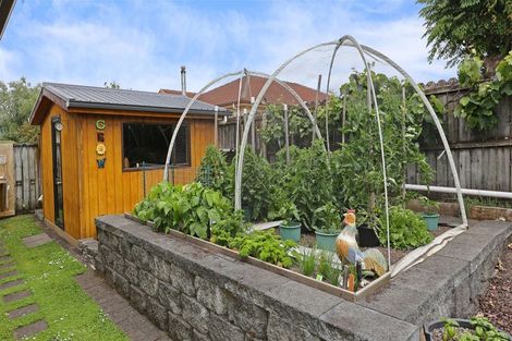 Photo of property in 4 Checkerberry Court, Henderson, Auckland, 0612