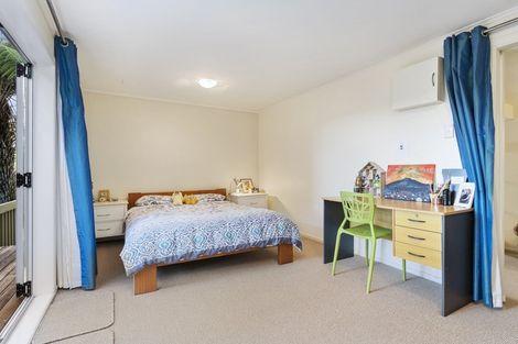 Photo of property in 9 Oban Road, Browns Bay, Auckland, 0630