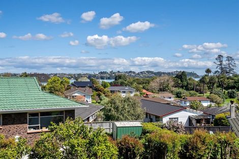Photo of property in 23 Clovelly Road, Bucklands Beach, Auckland, 2012