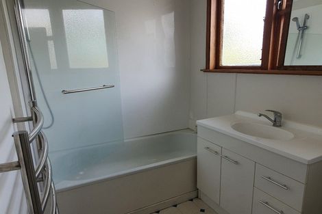 Photo of property in 3 Moule Place, Fairfield, Hamilton, 3214