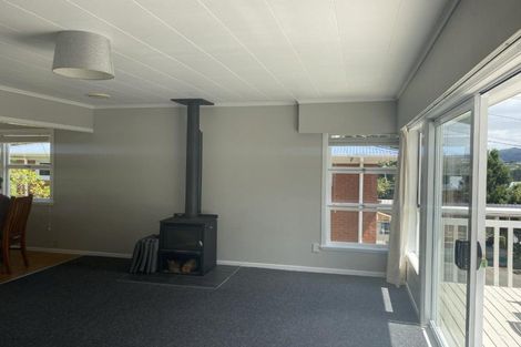 Photo of property in 22 Clotworthy Crescent, Onerahi, Whangarei, 0110