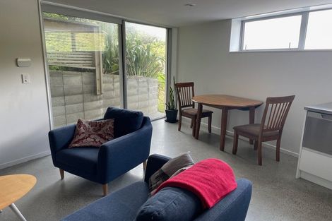 Photo of property in 6 Owhiro Bay Parade, Island Bay, Wellington, 6023