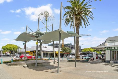 Photo of property in Esplanade Apartments, 8/16 Beach Front Lane, Browns Bay, Auckland, 0630