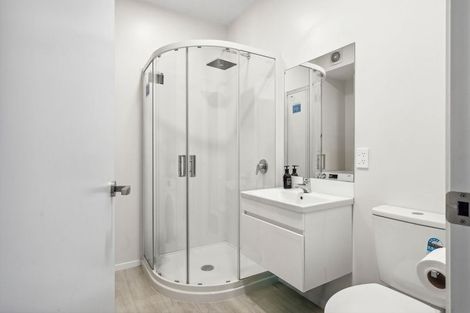 Photo of property in 8 Atkinson Street, Newlands, Wellington, 6037