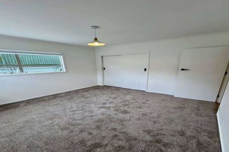 Photo of property in 3 Hartley Terrace, Massey, Auckland, 0614