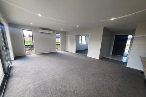 Photo of property in 51 Murray Ward Drive, Te Kauwhata, 3710