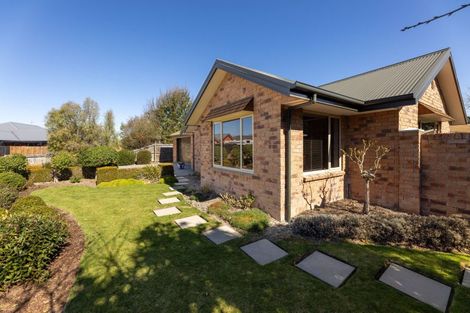 Photo of property in 67 Coolspring Way, Redwood, Christchurch, 8051