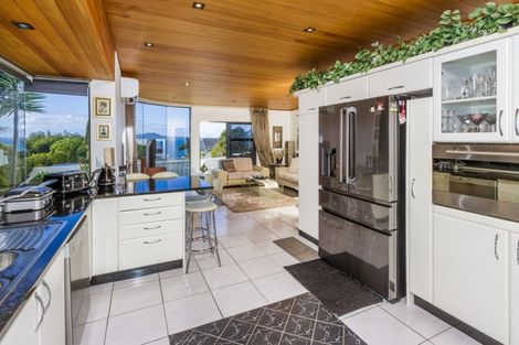 Photo of property in 26 Churchill Road, Murrays Bay, Auckland, 0630