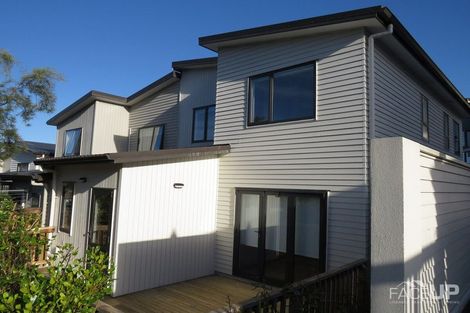 Photo of property in 34 Makamaka Lane, Albany Heights, Auckland, 0632