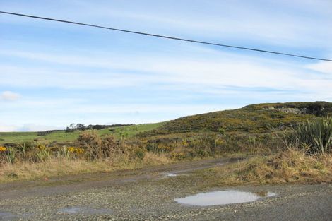 Photo of property in 49 Omaui Road, Greenhills, Invercargill, 9877