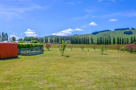 Photo of property in 500 Kinloch Road, Kinloch, Taupo, 3377