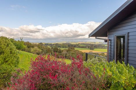 Photo of property in 1808b State Highway 1, Marton, 4787