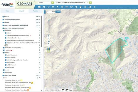Photo of property in 9 Lonely Track Road, Fairview Heights, Auckland, 0630