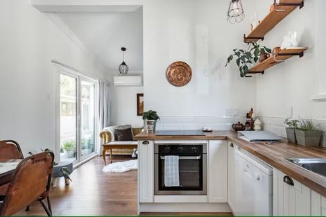 Photo of property in 115 Vanguard Street, Nelson South, Nelson, 7010