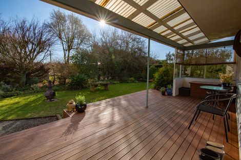 Photo of property in 974 Wolffs Road, West Eyreton, Rangiora, 7476