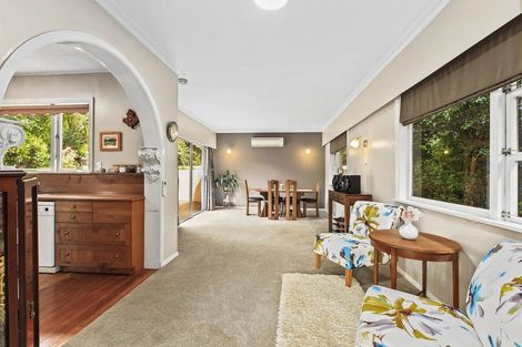 Photo of property in 30 Chester Road, Tawa, Wellington, 5028