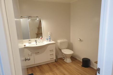 Photo of property in 25/8 Girton Terrace, Mount Cook, Wellington, 6021