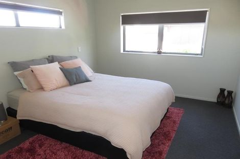 Photo of property in 30b Erlestoke Crescent, Churton Park, Wellington, 6037