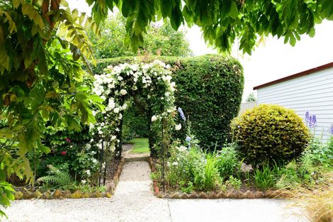 Photo of property in 10 Naylor Street, Waimate, 7924