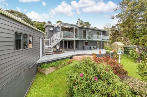 Photo of property in 3 Kanuka Road, Sandspit, Warkworth, 0982